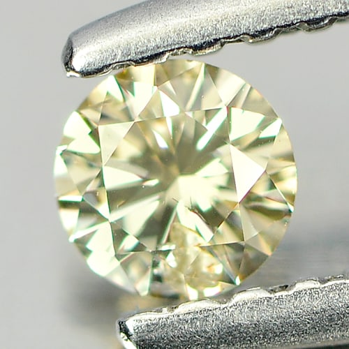 Natural Diamond 0.17 Ct. Round Brilliant Cut 3.6 Mm. Unheated From Belgium: Product ID: 802101218 Product Name: Natural Natural Diamond Weight: 0.17 CT. Size: 3.6 x 3.6 x 2.2 MM. Shape: Round Brilliant Cut Color: O Clarity:SI Luster: Scintillating Gems Origin: Belgium Treatme