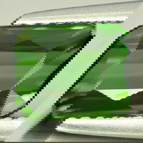 Natural Green Tourmaline 1.28 Ct. VVS Octagon Shape 7 x 5.6 Mm Gemstone Unheated (1 of 3)