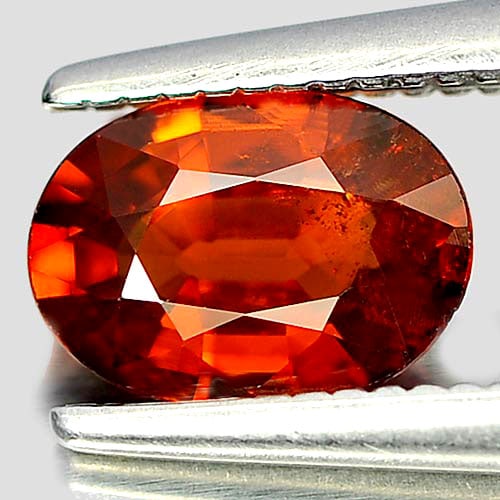 Natural Spessartine Garnet 0.90 Ct. Oval Shape 7 x 5.1 Mm. Gemstone From Namibia: Product ID: 802934356 Product Name: Natural Spessartine Weight: 0.90 CT. Size: 7 x 5.1 x 2.8 MM. Shape: Oval Color: Orange Clarity:VSI Luster: Good Gems Origin: Namibia Treatment: Unheated Crystal Str