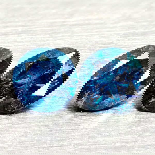 Natural Blue Loose Diamond 0.16 Ct. 2 Pcs Round Diamond Cut 2.8 Mm From Belgium: Product ID: 502100334 Product Name: Natural Natural Diamond Weight: 0.16 CT. Size: 2.8 x 2.8 x 1.7 MM. Shape: Round Diamond Cut Color: Blue Clarity:SI1 Luster: Good Gems Origin: Belgium Treatment: Tre
