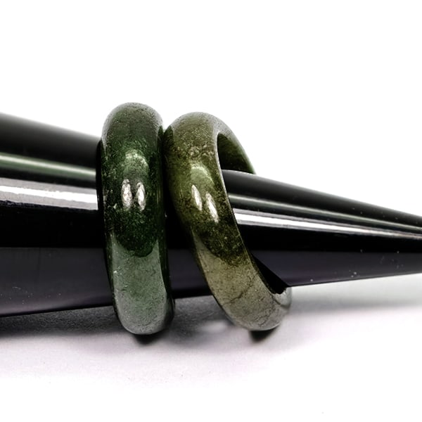 Natural Multi Color Jade 22.33 Ct. 2 Pcs Round Cabochon Rings Size 4.5 Gemstones: Product ID: 819814682 Product Name: Natural Gemstones Weight: 22.33 CT. Size: 21 x 15 MM. Shape: Round Cabochon Color: Multi-Color Clarity:Opaque Luster: Good Gems Origin: Burma Treatment: Unheated Cr