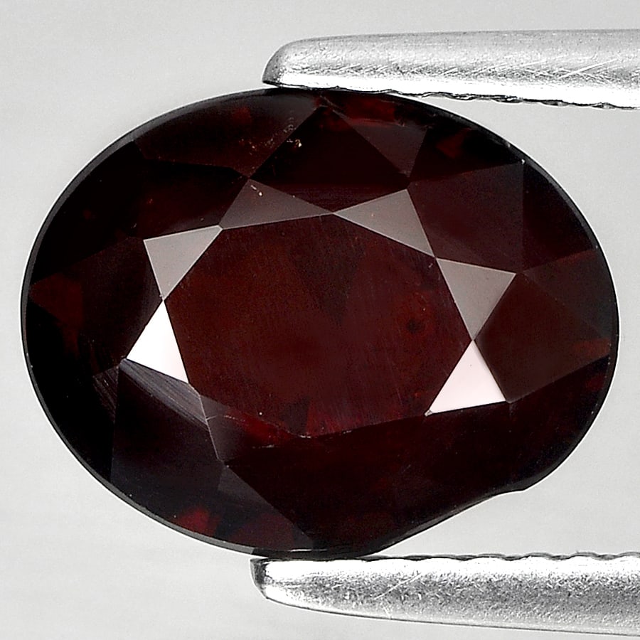 Natural Deep Orange Red Spessartine Garnet 3.96 Ct. Oval Shape 10.3 x 8.5 Mm Gemstone From Namibia (1 of 3)