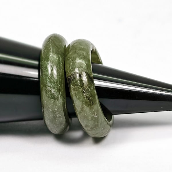 Natural Multi Color Jade 23.60 Ct. 2 Pcs Round Cabochon Rings Size 4.5 Gemstones: Product ID: 819814663 Product Name: Natural Gemstones Weight: 23.60 CT. Size: 21 x 15 MM. Shape: Round Cabochon Color: Multi-Color Clarity:Opaque Luster: Good Gems Origin: Burma Treatment: Unheated Cr