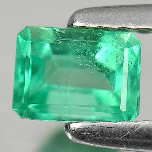 Natural Green Emerald 0.48 Ct. Octagon Shape 5.2 x 3.8 Mm Gemstone from Columbia (1 of 3)
