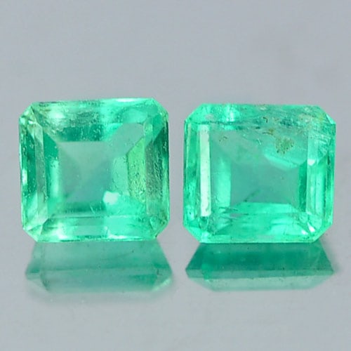Natural Green Emerald 0.42 Ct. 2 Pcs. Octagon Shape 3.5 x 3.5 Mm. Gemstone From Columbia (1 of 3)