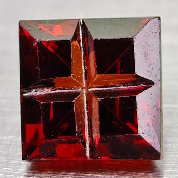Natural Orange Red Spessartine Garnet 1.07 Ct. Fancy Shape 5 Mm Gemstone From Tanzania: Product ID: 102900378 Product Name: Natural Spessartine Weight: 1.07 CT. Size: 5 x 5 x 4 MM. Shape: Fancy Color: Orange Clarity:VVS Luster: Good Gems Origin: Tanzania Treatment: Unheated Crystal Struc