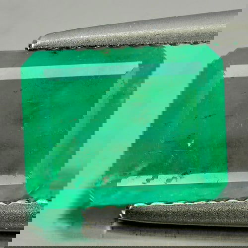 Natural Green Emerald 1.90 Ct. Octagon Shape 8.7 x 6.8 Mm. Unheated Gemstone From Columbia (1 of 3)