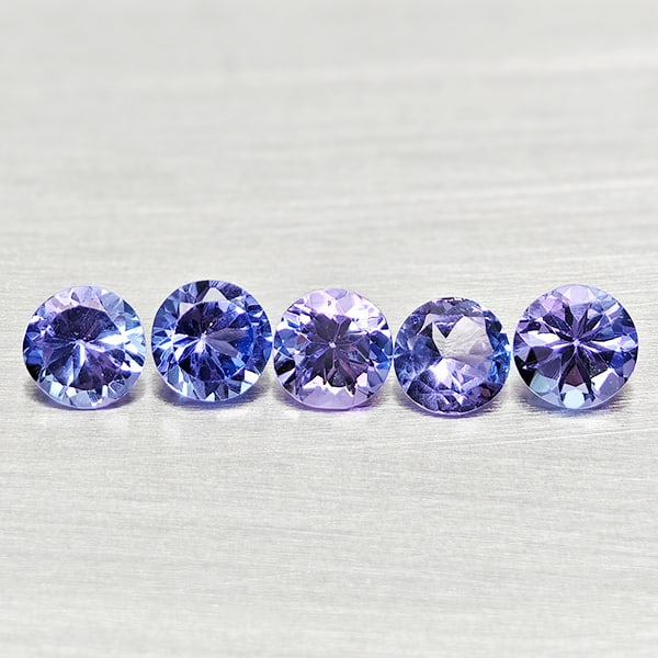 Natural Violet Blue Tanzanite 0.93 Ct. 5 Pcs Round Shape 3.6 Mm Gemstones From Tanzania: Product ID: 807015040 Product Name: Natural Tanzanite Weight: 0.93 CT. Size: 3.6 x 3.6 x 2.3 MM. Shape: Round Color: Violet Blue Clarity:VSI Luster: Good Gems Origin: Tanzania Treatment: Heated Crysta