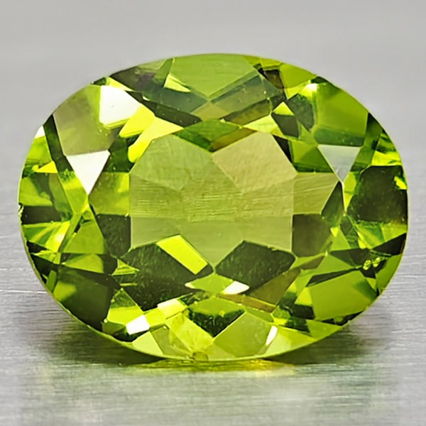 Natural Green Peridot 1.95 Ct. Oval Shape 7 x 8.9 Mm. Gemstone From Pakistan: Product ID: 805316936 Product Name: Natural Peridot Weight: 1.95 CT. Size: 7 x 8.9 x 4.2 MM. Shape: Oval Color: Green Clarity:VSI Luster: Good Gems Origin: Pakistan Treatment: Unheated Crystal Structu