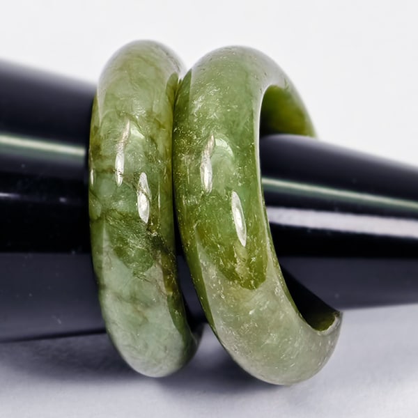 Natural Multi Color Jade Rings 22.56 Ct. 2 Pcs Size 4.5 Gemstones (1 of 3)