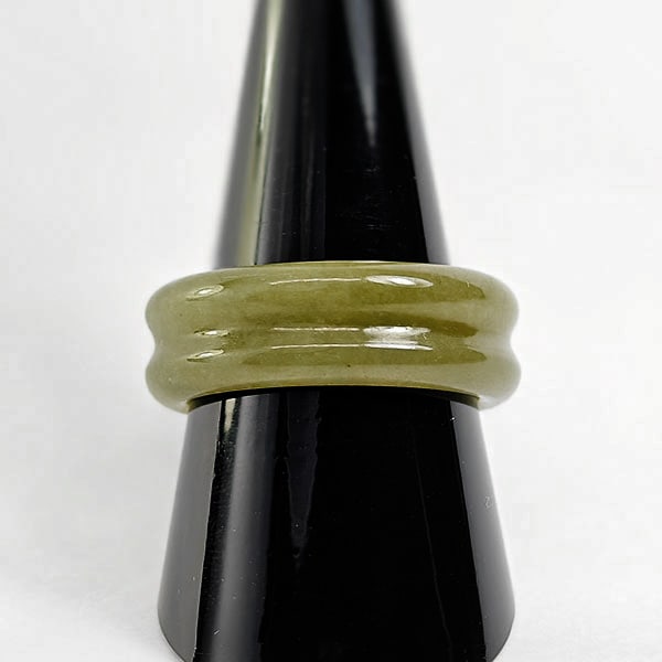 Natural Green Jade Ring 22.97 Ct. Size 9 Unheated Gemstone From Thailand (1 of 3)
