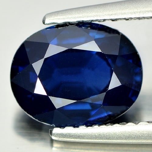 Certified Natural Blue Sapphire 2.07 Ct. VVS Oval Shape 8.37 x 6.64 Mm. Gemstone From Madagascar: Product ID: 806007604 Product Name: Natural Blue Sapphire Weight: 2.07 CT. Size: 8.37 x 6.64 x 4.08 MM. Shape: Oval Color: Blue Clarity:VVS Luster: Good Gems Origin: Madagascar Treatment: Heated Cryst