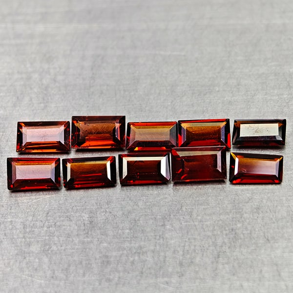 Natural Orangish Red Garnet 2.89 Ct. 10 Pcs Baguette Shape 4.8 x 3 Mm Gemstones From Tanzania: Product ID: 802936535 Product Name: Natural Red Garnet Weight: 2.89 CT. Size: 4.8 x 3 x 1.6 MM. Shape: Baguette Color: Orange Red Clarity:VSI Luster: Good Gems Origin: Tanzania Treatment: Unheated Cry