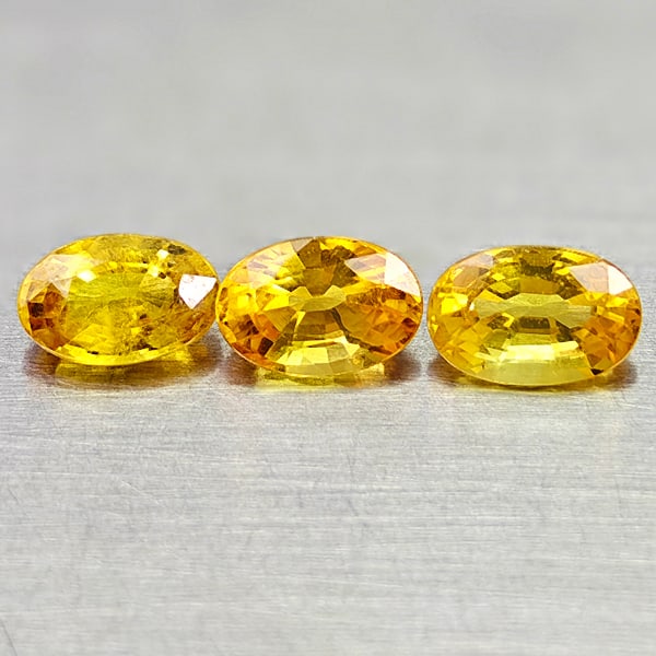 Natural Yellow Sapphire 1.96 Ct. 3 Pcs Oval Shape 6.2 x 4.1 Mm Gemstones From Thailand: Product ID: 806161964 Product Name: Natural Yellow Sapphire Weight: 1.96 CT. Size: 6.2 x 4.1 x 3.1 MM. Shape: Oval Shape Color: Yellow Clarity:VSI Luster: Good Gems Origin: Thailand Treatment: Heated 