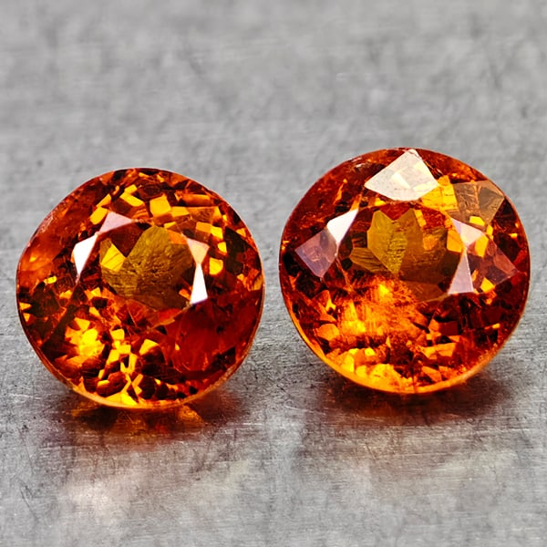 Natural Orangish Red Garnet 1.45 Ct. 2 Pcs. Round Shape 4.8 Mm Gemstones From Tanzania: Product ID: 802936496 Product Name: Natural Spessartine Weight: 1.45 CT. Size: 4.8 x 4.8 x 3.5 MM. Shape: Round Color: Orangish Red Clarity:VSI Luster: Very Good Gems Origin: Tanzania Treatment: Unhea