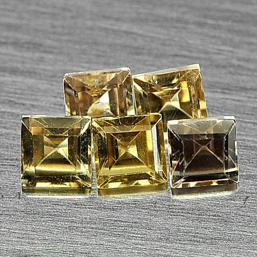 Natural Color Change Garnet 1.25 Ct. 5 Pcs Square Shape 3.2 Mm. Gemstone From Nigeria (1 of 3)