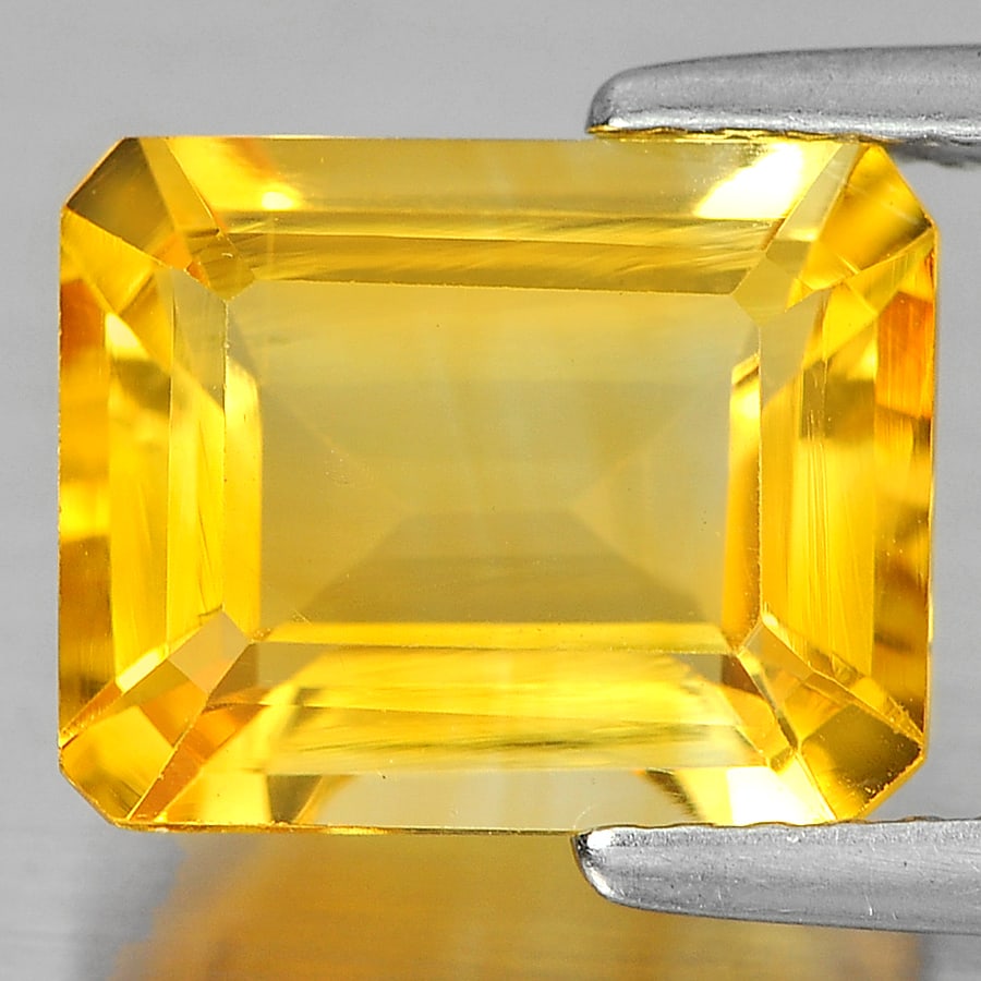 Natural Yellow Citrine 2.94 Ct. VVS Octagon Shape 10 x 8 Mm. Unheated Gemstone From Brazil: Product ID: 801813479 Product Name: Natural Citrine Weight: 2.94 CT. Size: 10 x 8 x 5.2 MM. Shape: Octagon Color: Yellow Clarity:VVS Luster: Good Gems Origin: Brazil Treatment: Unheated Crystal Struct