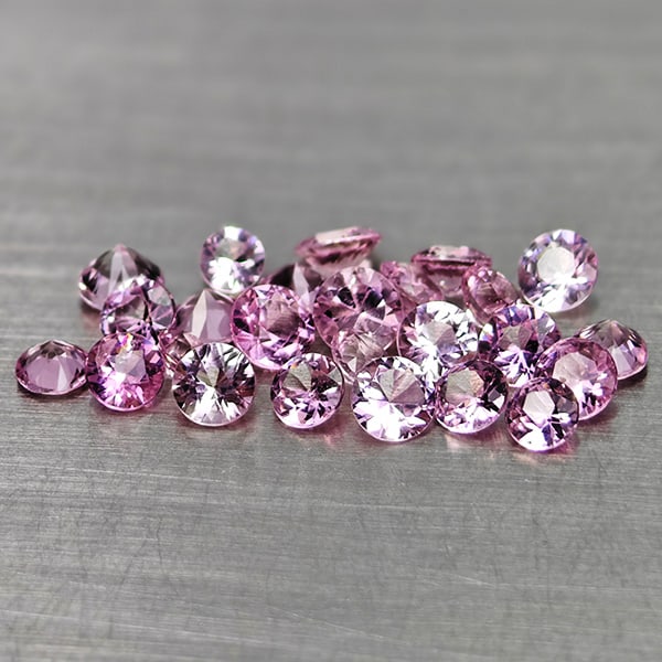 Natural Pink Tourmaline 1.38 Ct. 25 Pcs Round Shape 2.6 Mm Gemstones From Nigeria: Product ID: 807250821 Product Name: Natural Tourmaline Weight: 1.38 CT. Size: 2.6 x 2.6 x 1.5 MM. Shape: Round Color: Party Color Pink Clarity:VSI Luster: Good Gems Origin: Nigeria Treatment: Unheated
