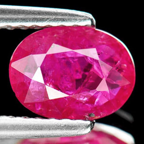 Natural Unheated Purplish Pink Ruby 1.06 Ct. Oval Shape 7.9 x 5.9 Mm Gemstone From Tanzania (1 of 3)