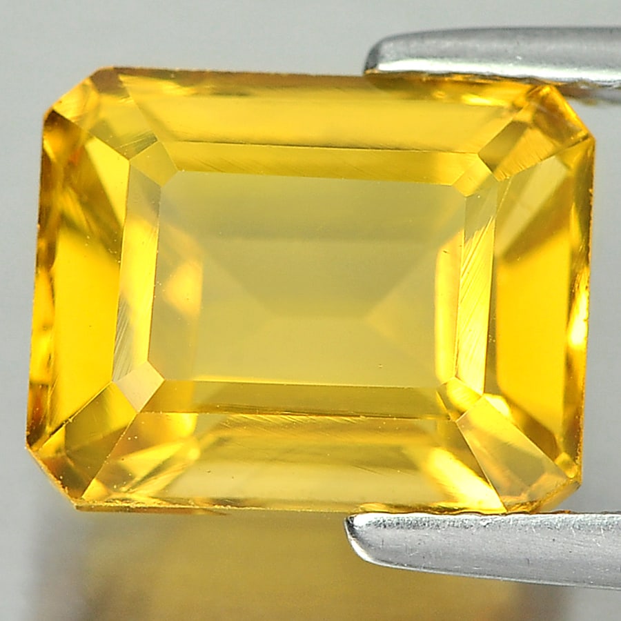 Natural Yellow Citrine 3.58 Ct. VVS Octagon Shape 10 x 8 Mm. Gemstone Unheated: Product ID: 801813438 / Product Name: Natural Citrine / Weight: 3.58 CT. / Size: 10 x 8 x 5.8 MM. / Shape: Octagon / Color: Yellow / Clarity:VVS / Luster: Good / Gems Origin: Brazil / Treatment: Unhea