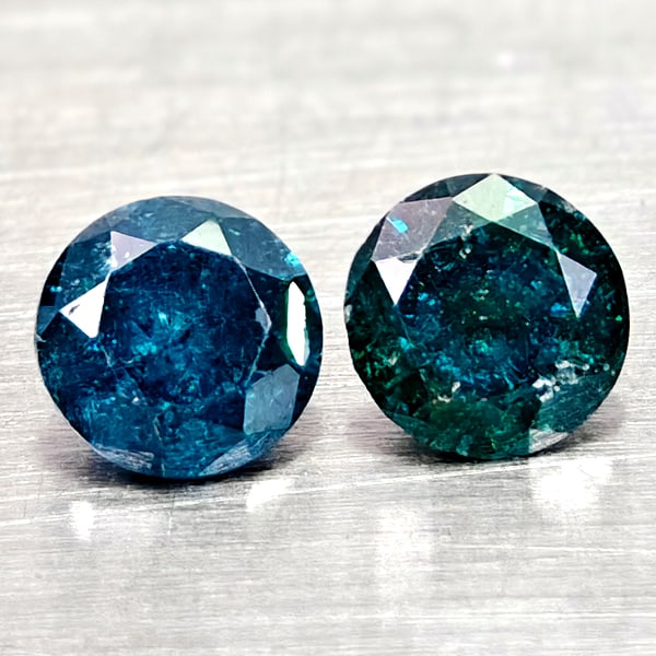 Natural Blue Loose Diamond 0.27 Ct. 2 Pcs Round Diamond Cut 3.2 Mm From Belgium: Product ID: 502100298 Product Name: Natural Natural Diamond Weight: 0.27 CT. Size: 3.2 x 3.2 x 2.2 MM. Shape: Round Diamond Cut Color: Blue Clarity:SI1 Luster: Good Gems Origin: Belgium Treatment: Tre