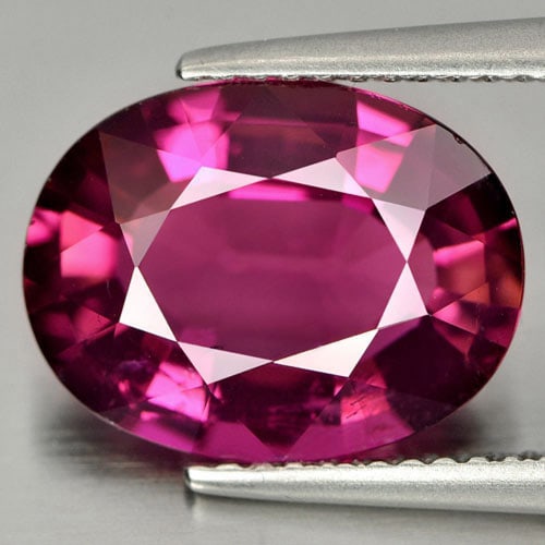 Natural Pink Tourmaline 4.68 Ct. VS Oval Shape 12.7 x 9.7 Mm Gemstone From Nigeria: Product ID: 807250063 Product Name: Natural Tourmaline Weight: 4.68 CT. Size: 12.7 x 9.7 x 5.5 MM. Shape: Oval Color: Pink Clarity:VS Luster: Very Good Gems Origin: Nigeria Treatment: Unheated Crystal