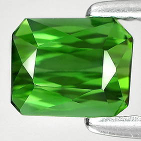 Natural Green Tourmaline 1.09 Ct. Clean Octagon Shape 6.4 x 5.3 Mm Gemstone From Nigeria (1 of 3)