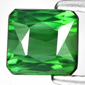 Natural Green Tourmaline 1.68 Ct. Clean Octagon Shape 6.6 x 6.1 Mm Gemstone From Nigeria (1 of 3)