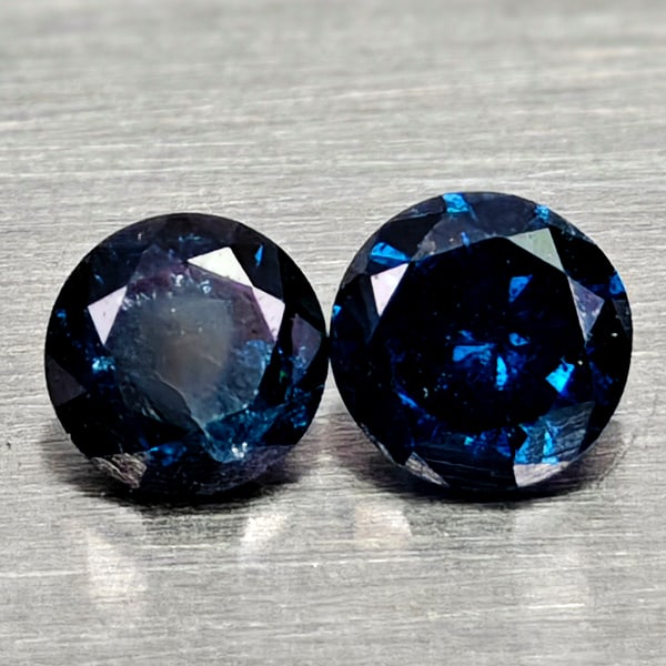 Natural Blue Loose Diamond 0.19 Ct. 2 Pcs Round Diamond Cut 2.9 Mm From Belgium: Product ID: 502100346 Product Name: Natural Natural Diamond Weight: 0.19 CT. Size: 2.9 x 2.9 x 1.7 MM. Shape: Round Diamond Cut Color: Blue Clarity:SI1 Luster: Good Gems Origin: Belgium Treatment: Tre