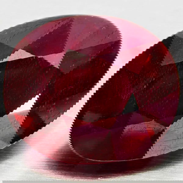 Natural Red Ruby 10.80 Ct. Oval Shape 13.3 x 10.4 Mm Gemstone From Madagascar (1 of 3)