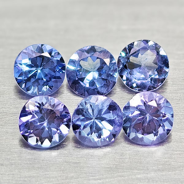 Natural Violet Blue Tanzanite 0.95 Ct. 6 Pcs Round Shape 3.4 Mm Gemstones From Tanzania: Product ID: 807015043 Product Name: Natural Tanzanite Weight: 0.95 CT. Size: 3.4 x 3.5 x 2.2 MM. Shape: Round Color: Violet Blue Clarity:VSI Luster: Good Gems Origin: Tanzania Treatment: Heated Crysta