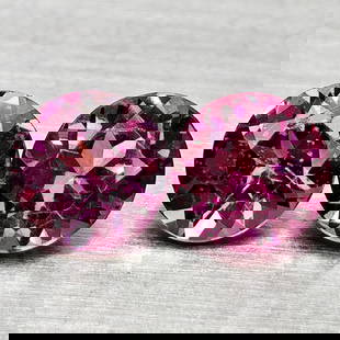 Natural Purplish Pink Rhodolite Garnet 0.81 Ct. 2 Pcs Round 4.5 Mm Gemstones From Madagascar: Product ID: 802936911 Product Name: Natural Rhodolite Weight: 0.81 CT. Size: 4.5 x 4.5 x 2.9 MM. Shape: Round Color: Purplish Pink Clarity:VSI Luster: Good Gems Origin: Madagascar Treatment: Unheated