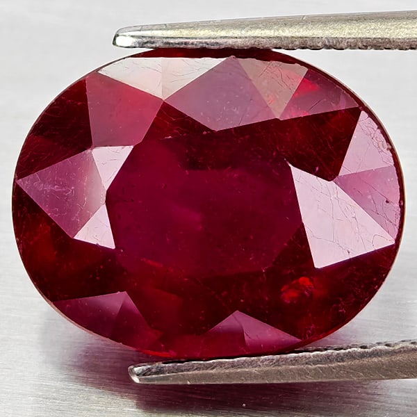 Natural Red Ruby 9.20 Ct. Oval Shape 13.6 x 10.9 Mm Gemstone From Madagascar (1 of 3)