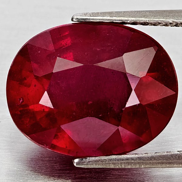 Natural Red Ruby 8.98 Ct. Oval Shape 13.40 x 10.60 Mm Gemstone From Madagascar (1 of 3)