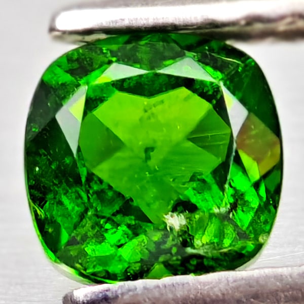 Natural Green Chrome Diopside 0.81 Ct. Cushion Shape 5.2 Mm Gemstone From Russia (1 of 3)