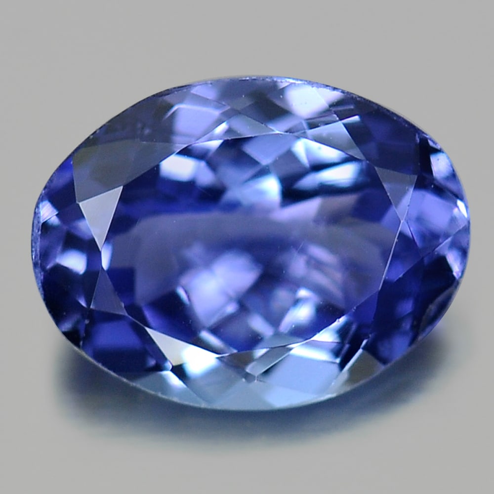 Natural Violetish Blue Tanzanite 1.63 Ct. VVS Oval Shape 8.5 x 6.5 Mm. Gemstone From Tanzania: Product ID: 807009040 Product Name: Natural Tanzanite Weight: 1.63 CT. Size: 8.5 x 6.5 x 4 MM. Shape: Oval Color: Violetish Blue Clarity:VVS Luster: Good Gems Origin: Tanzania Treatment: Heated Crysta