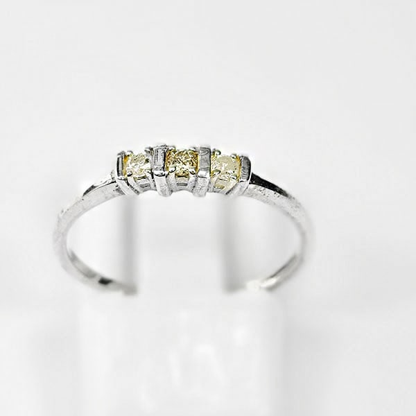 Natural Champagne Diamond 0.07 Ct. 925 Sterling Silver Ring Jewelry 0.95 G. Size 6 (1 of 3)