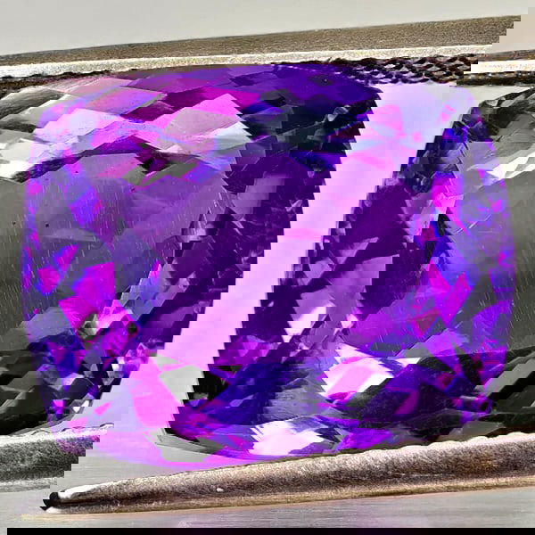 Natural Purple Amethyst 11.03 Ct. Cushion Shape 13.9 x 11.3 Mm Gemstone From Brazil (1 of 3)