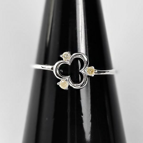 925 Sterling Silver Ring Jewelry 0.96 G. With Natural Diamond 0.07 Ct. Size 6.5 (1 of 3)