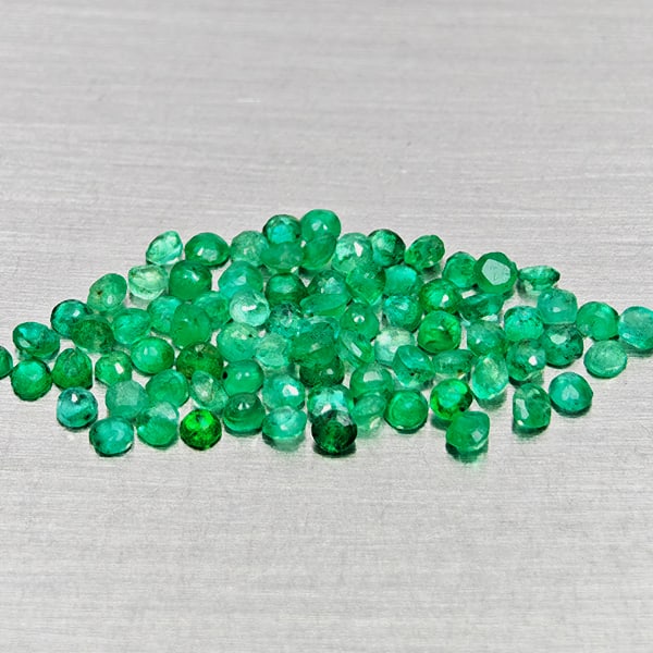 Natural Green Emerald 1.19 Ct. 80 Pcs Round Shape 1.5 Mm Gemstones From Columbia (1 of 3)