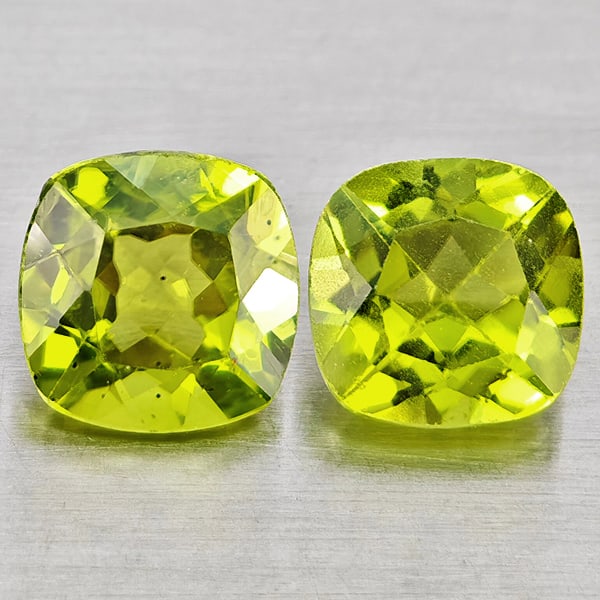 Natural Green Peridot 2.03 Ct. 2 Pcs Cushion Shape 6 Mm. Gemstones From Pakistan: Product ID: 805317418 Product Name: Natural Peridot Weight: 2.03 CT. Size: 6.2 x 6.2 x 3.7 to 6 x 6 x 3.5 MM. Shape: Cushion Shape Color: Green Clarity:VSI Luster: Good Gems Origin: Pakistan Treatment