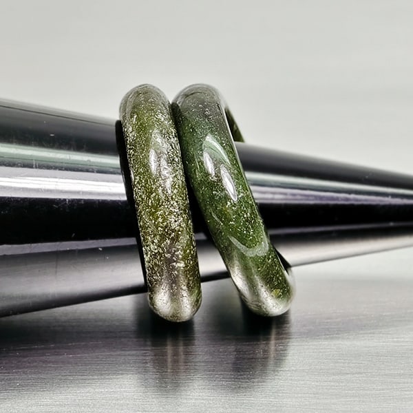 Natural Multi Color Jade Rings 18.98 Ct. 2 Pcs Size 4.5 Gemstones (1 of 3)