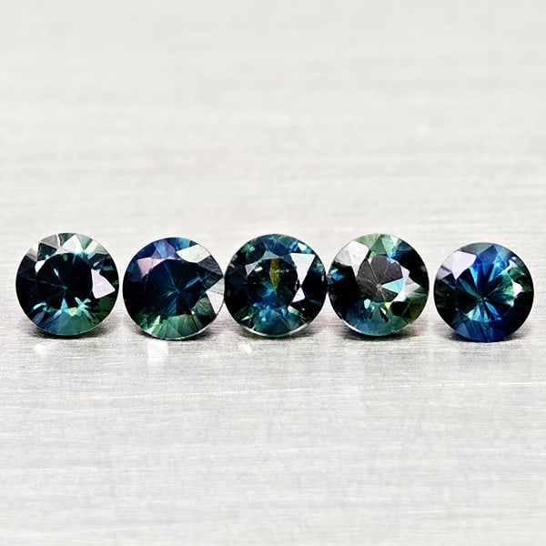 Natural Fancy Color Sapphire 0.95 Ct. 5 Pcs Round Diamand Cut 3.5 Mm Gemstones From Tanzania: Product ID: 806162173 Product Name: Natural Green Sapphire Weight: 0.95 CT. Size: 3.5 x 3.5 x 2.3 MM. Shape: Round Diamond Cut Color: Fancy Color Clarity:VSI Luster: Very Good Gems Origin: Tanzania Tr