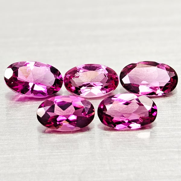 Natural Pink Tourmaline 1.06 Ct. 5 Pcs. Oval Shape Gemstones From Nigeria: Product ID: 807250971 Product Name: Natural Tourmaline Weight: 1.06 CT. Size: 5.3 x 3.2 x 2.2 to 5 x 3 x 2.3 MM. Shape: Oval Color: Pink Clarity:VSI Luster: Good Gems Origin: Nigeria Treatment: Unheat