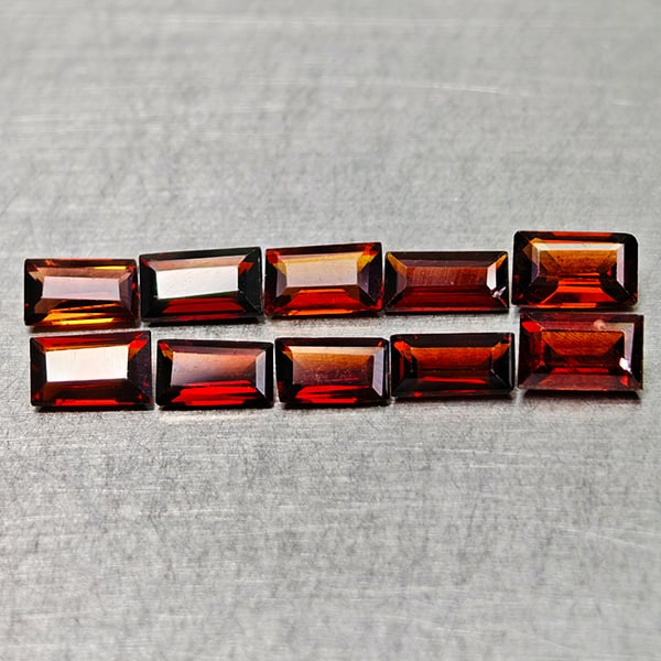 Natural Orangish Red Garnet 3.07 Ct. 10 Pcs Baguette Shape 5 x 3.1 Mm Gemstones From Tanzania: Product ID: 802936528 Product Name: Natural Red Garnet Weight: 3.07 CT. Size: 5 x 3.1 x 2.2 MM. Shape: Baguette Color: Orangish Red Clarity:VSI Luster: Very Good Gems Origin: Tanzania Treatment: Unhea