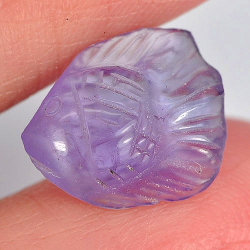 Natural Purple Amethyst 3.95 Ct. Fish Carving Size 12.9 x 11.1 Mm Gemstone From Brazil: Product ID: 810303618 Product Name: Natural Amethyst Weight: 3.95 CT. Size: 12.9 x 11.1 x 5.2 MM. Shape: Fish Carving Color: Purple Clarity:Semi - Transparent Luster: Good Gems Origin: Brazil Treatmen