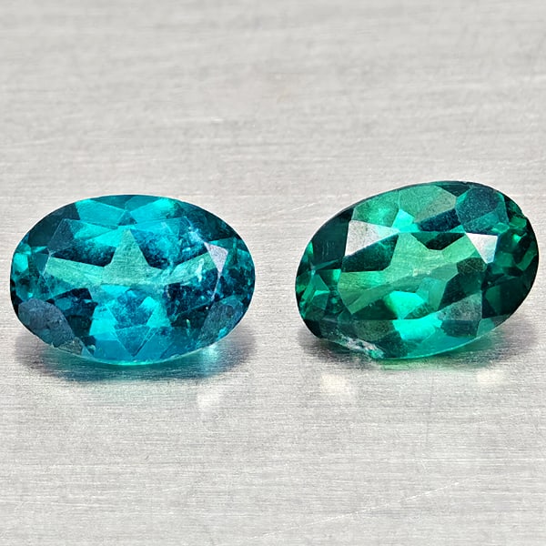 Natural Bluish Green Topaz 1.03 Ct. 2 Pcs Oval Shape 6 x 4.1 Mm Gemstones From Brazil: Product ID: 807168068 Product Name: Natural Topaz Weight: 1.03 CT. Size: 6 x 4.1 x 2.9 MM. Shape: Oval Color: Bluish Green Clarity:VSI Luster: Good Gems Origin: Brazil Treatment: Treated Crystal Struc