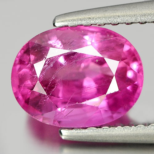 Natural Pink Sapphire 2.13 Ct. Oval Shape 8.14 x 6.25 Mm. Gemstone From Madagascar (1 of 4)