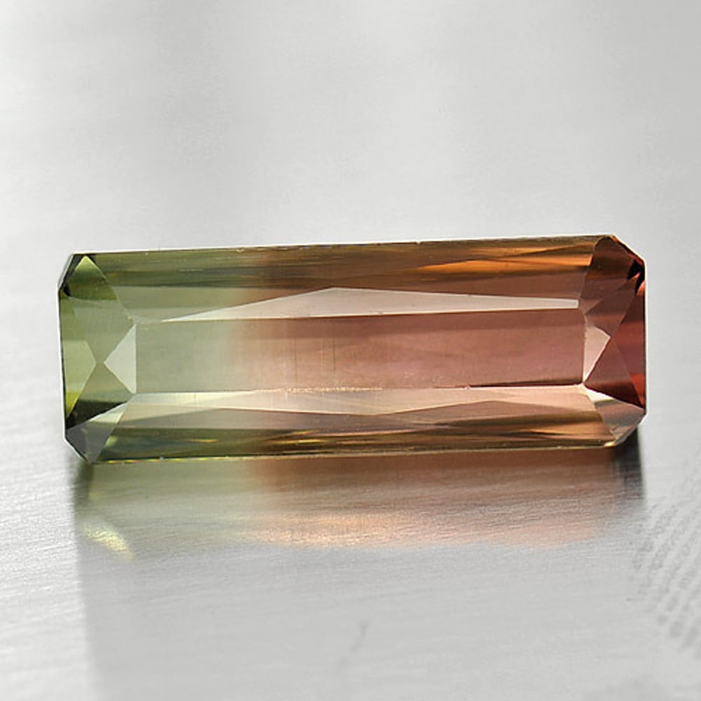 Natural Bi Color Tourmaline 4.46 Ct. Clean Octagon Shape 15.2 x 5.5 Mm. Unheated Gemstone From: Product ID: 807243301 Product Name: Natural Tourmaline Weight: 4.46 CT. Size: 15.2 x 5.5 x 4.8 MM. Shape: Octagon Color: Bi Color Clarity:IF Luster: Very Good Gems Origin: Nigeria Treatment: Unheated 