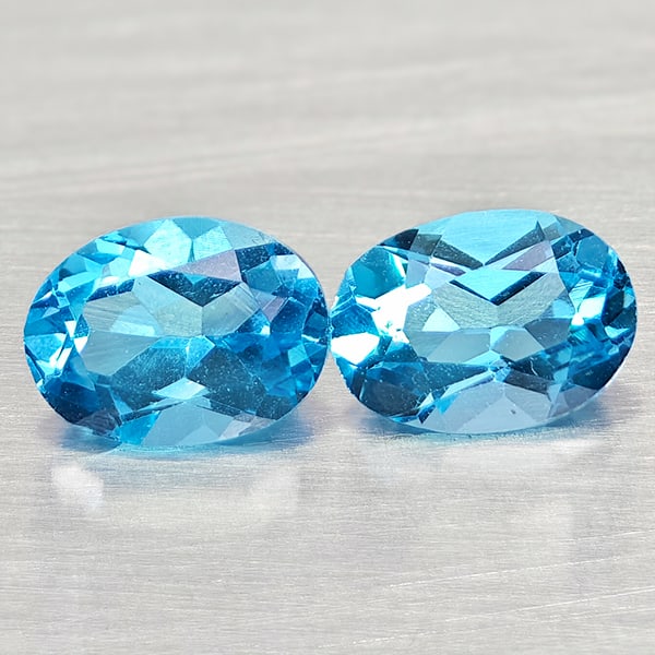 Natural Swiss Blue Topaz 2.83 Ct. 2 Pcs. Round Shape 6.7 x 5.7 Mm. Gemstones From Brazil: Product ID: 807168113 Product Name: Natural Blue Topaz Weight: 2.83 CT. Size: 6.7 x 5.7 x 4.2 MM. Shape: Round Shape Color: Swiss Blue Clarity:VSI Luster: Good Gems Origin: Brazil Treatment: Treated C